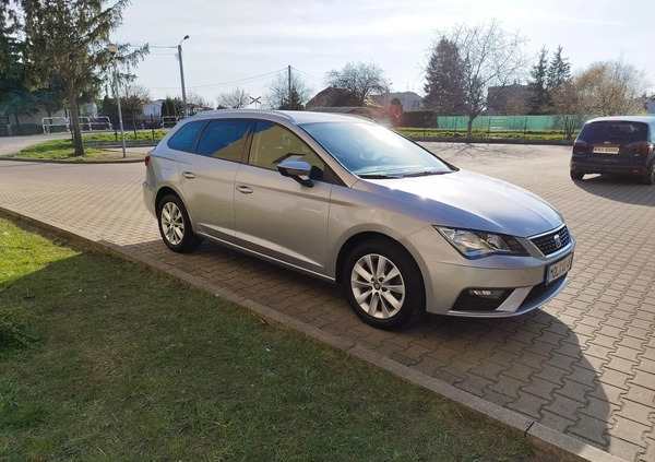 Toyota Avensis cena 37490 przebieg: 222991, rok produkcji 2011 z Międzyzdroje małe 79